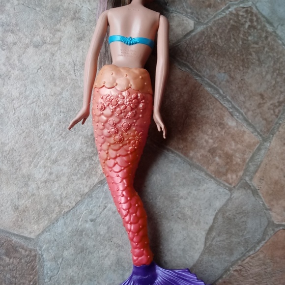 Fairy Princess Mermaid Brunette Barbie Doll - Picture 7 of 7